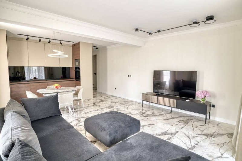 Квартира с 2 спальнями в Будве, 80 м² 2