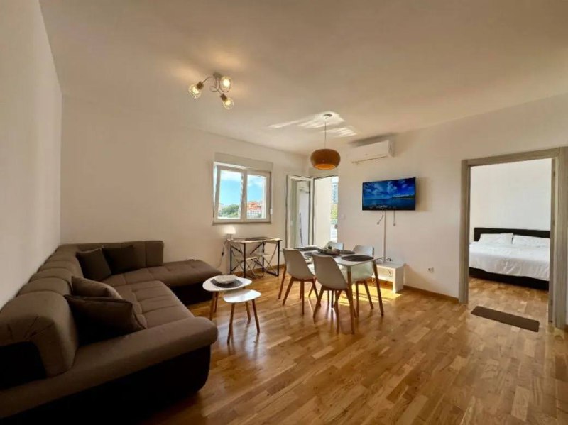 Квартира с 2 спальнями в Бечичи, 68 м² 2