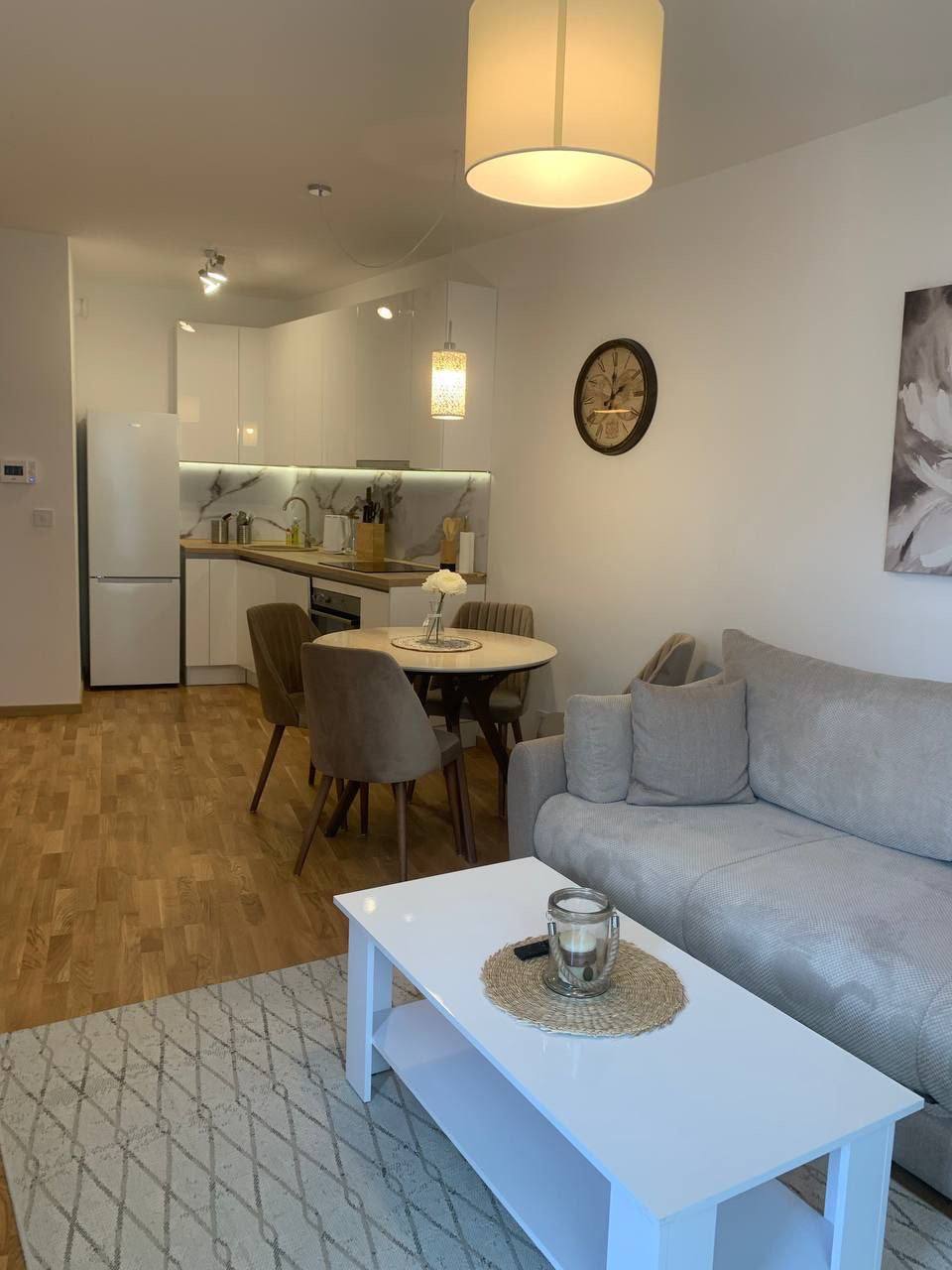 Квартира с 1 спальней в Бечичи, 47 м²