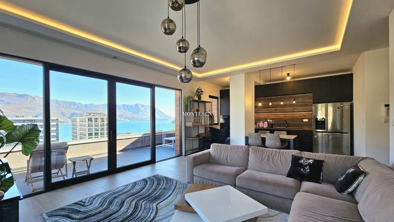 Квартира с 3 спальнями в Центр, 50 м² 2