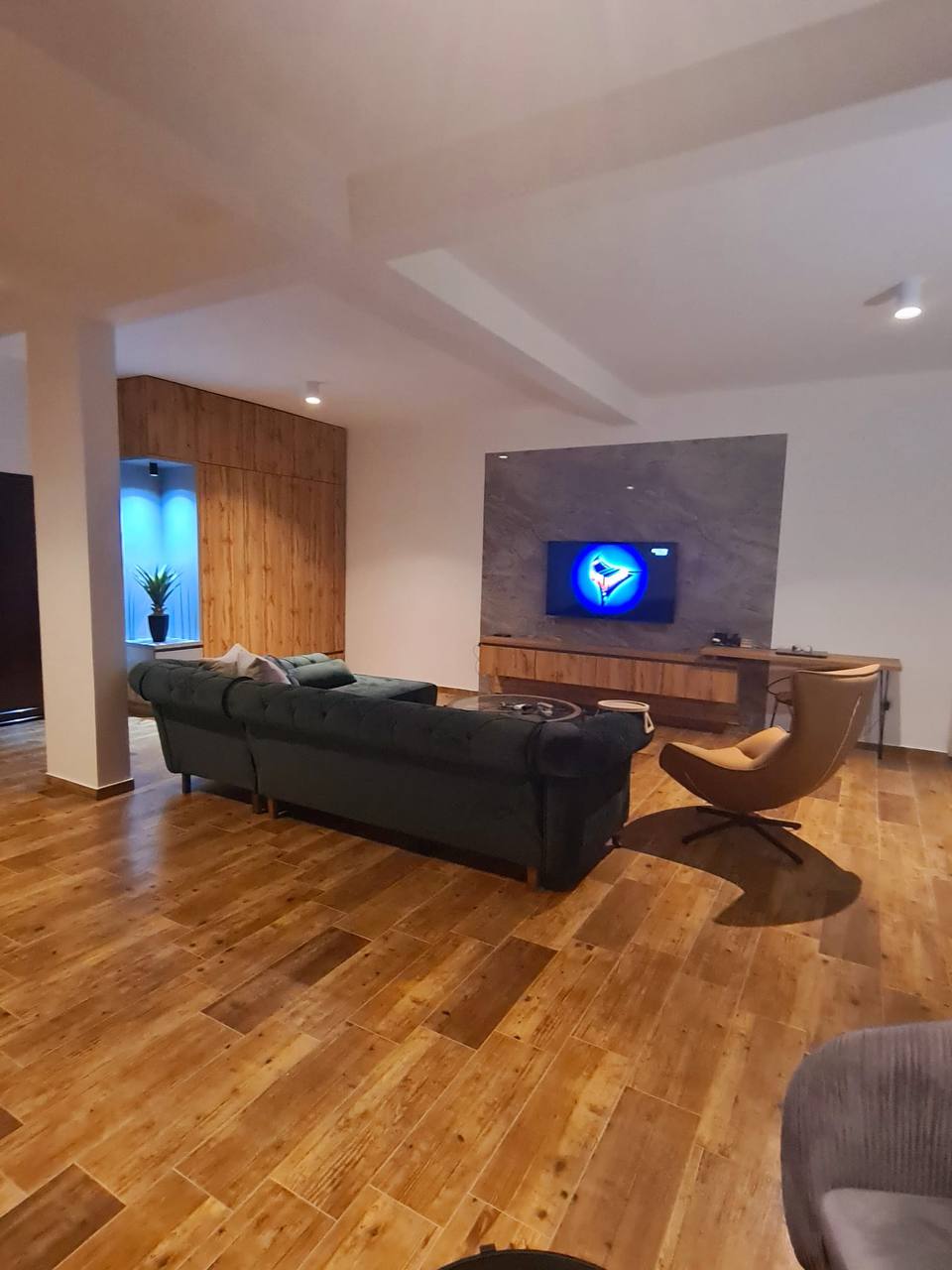Вилла с 6 спальнями в Добра-Воде, 500 м² thumbnail 10