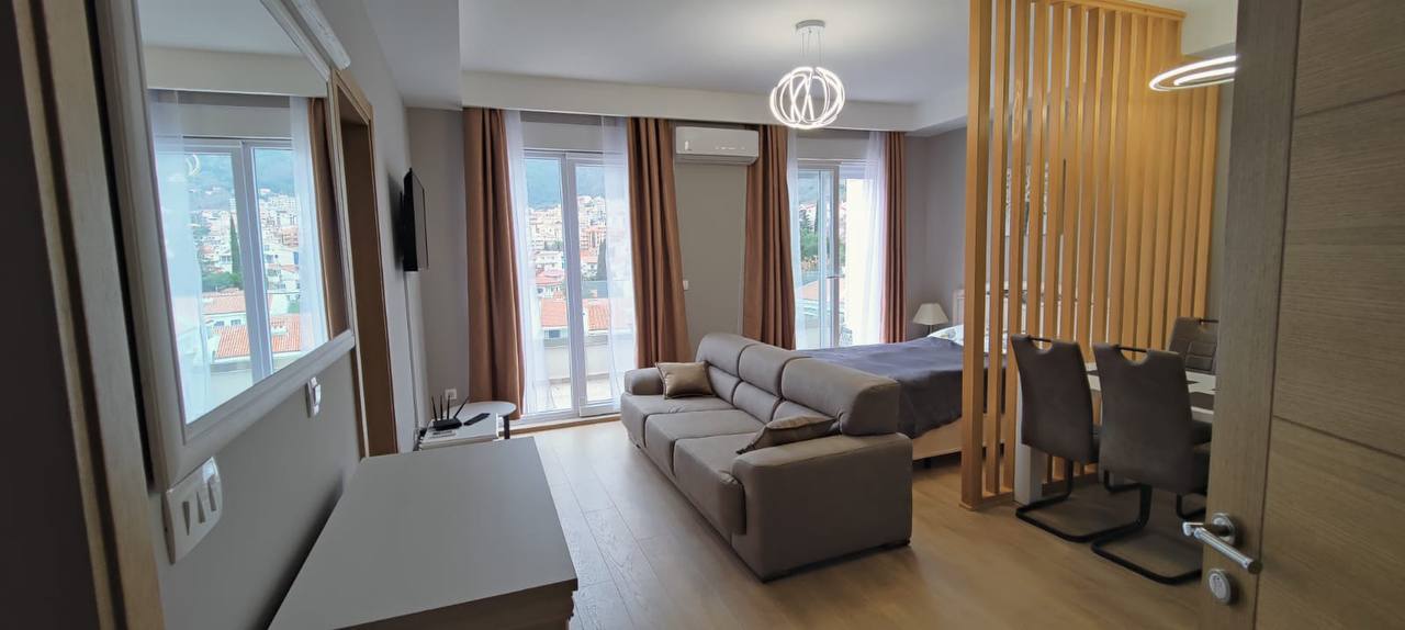 Квартира с 1 спальней в Будве, 53 м²