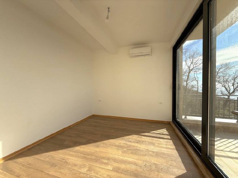 Квартира с 3 спальнями в Режевичах, 126 м² thumbnail 6