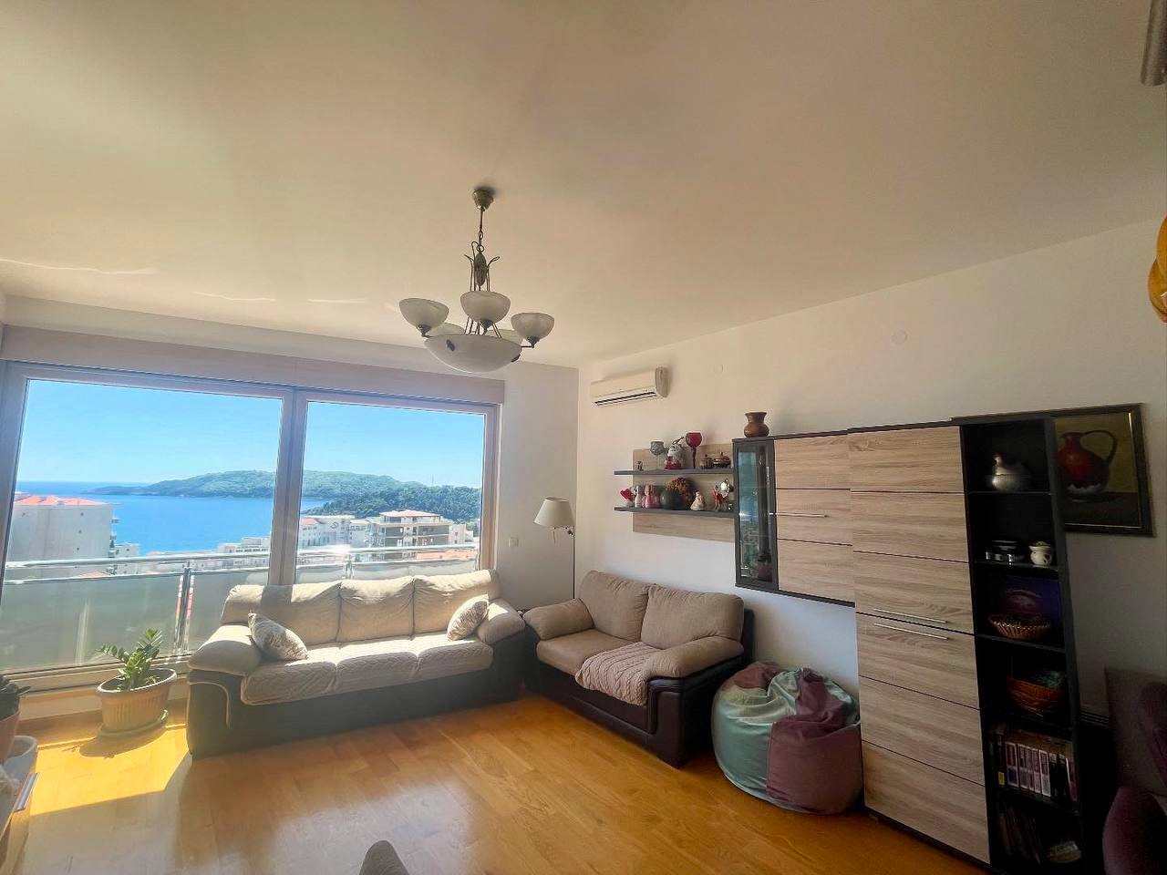 Квартира с 3 спальнями в Бечичи, 98 м² 2