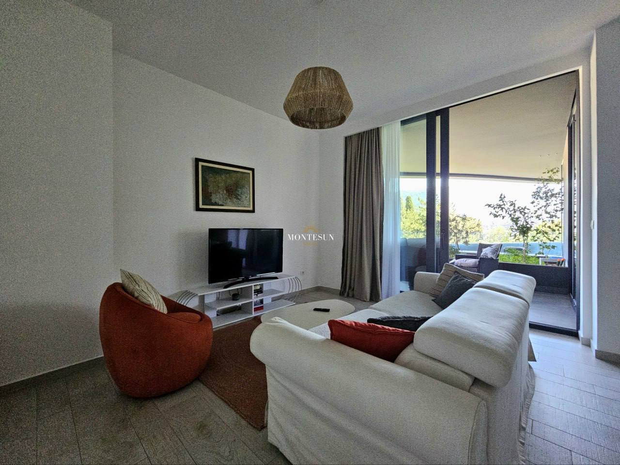 Квартира с 1 спальней в Будве, 54 м² 2