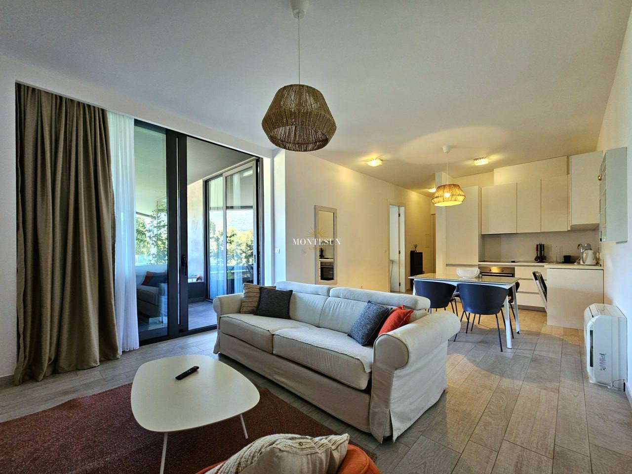 Квартира с 1 спальней в Будве, 54 м² 3