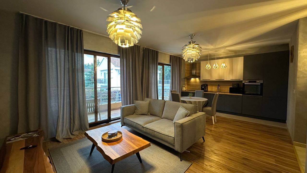 Квартира с 3 спальнями в рядом с рестораном Amber, 90 м²