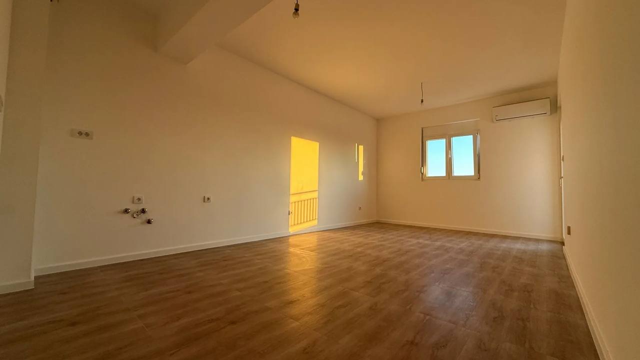Квартира с 1 спальней в Баре, 46 м² 2