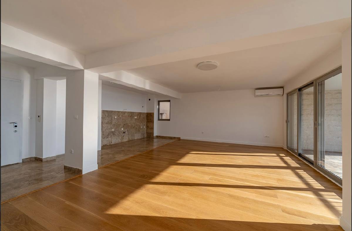 Квартира с 3 спальнями в Пржно, 160 м² 2