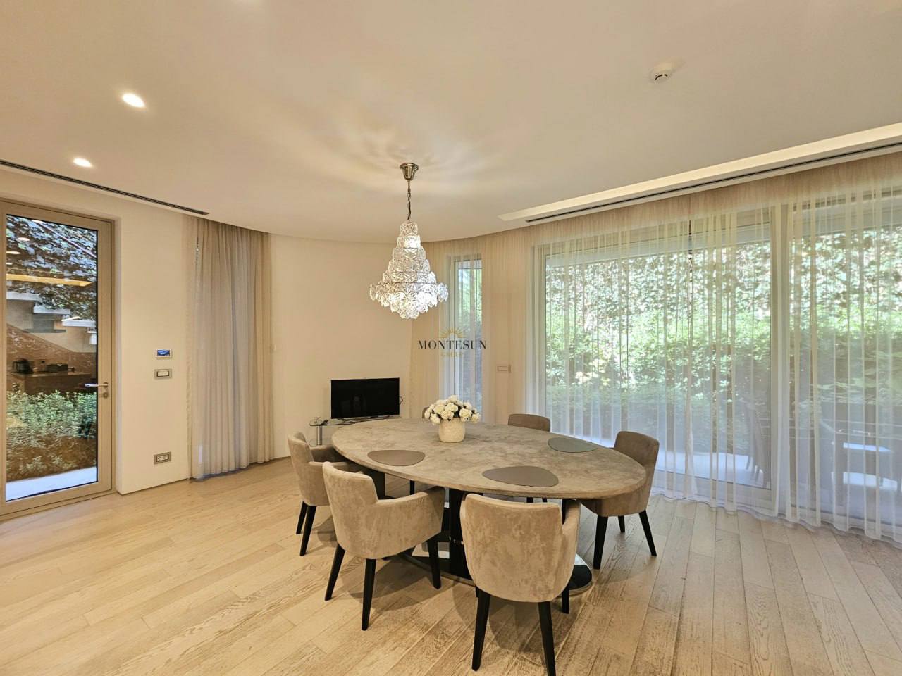 Квартира с 2 спальнями в Будве, 156 м² thumbnail 12