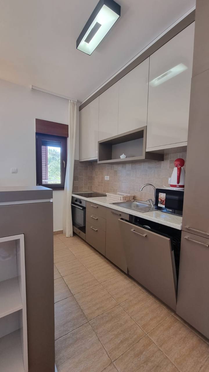 Квартира с 2 спальнями в Бечичи, 130 м² thumbnail 10
