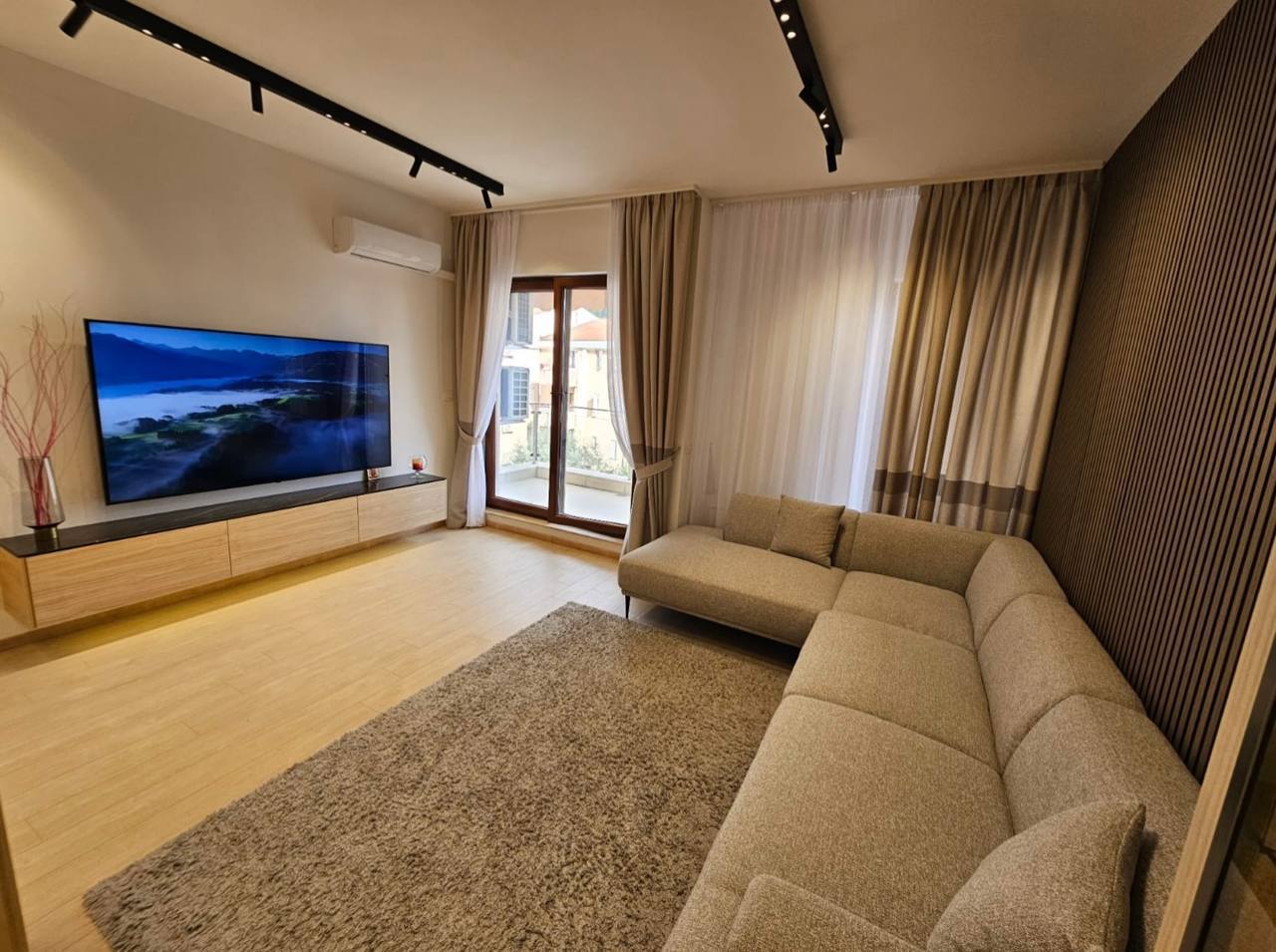 Квартира с 3 спальнями в Будве, 86 м² 2