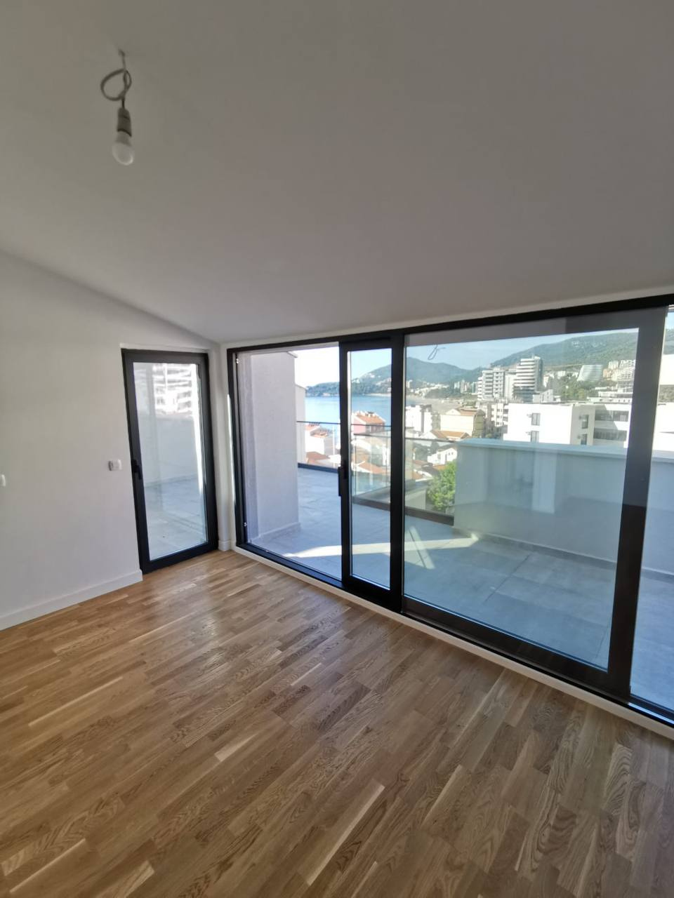 Дуплекс в Рафаиловичах, 204 м² thumbnail 8
