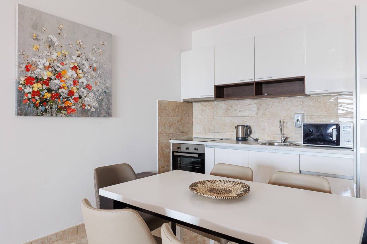 Квартира с 2 спальнями в Бечичи, 70 м² 3