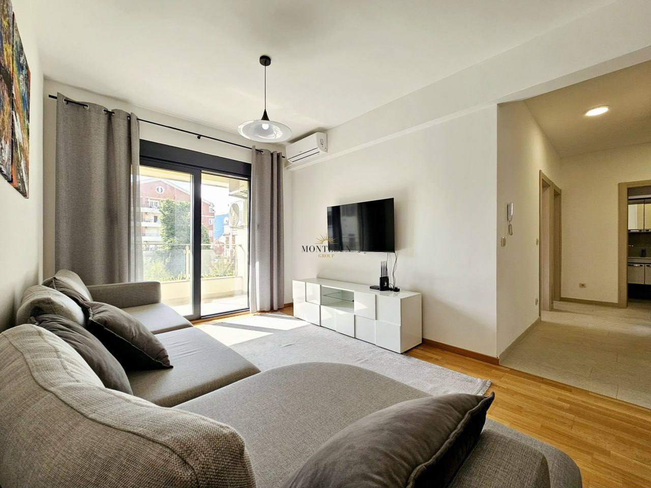 Квартира с 2 спальнями в Будве, 68 м²