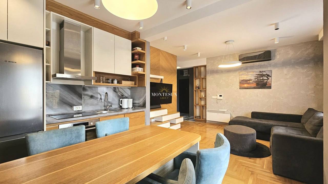 Квартира с 2 спальнями в Будве, 65 м² 2