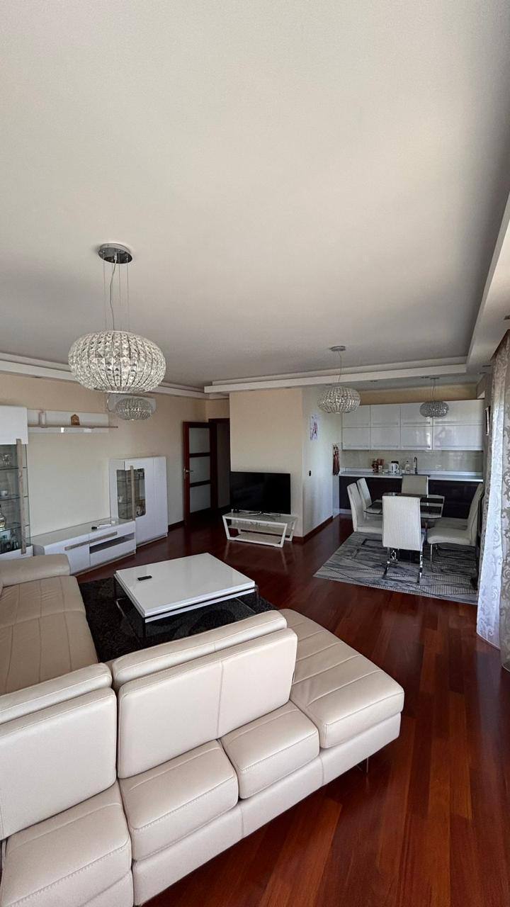 Квартира с 2 спальнями в Комошевине, 120 м² 2