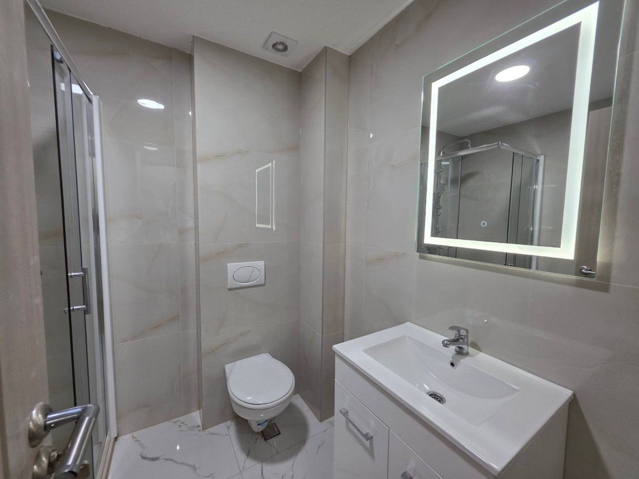 Квартира с 2 спальнями в Бечичи, 58 м² thumbnail 8