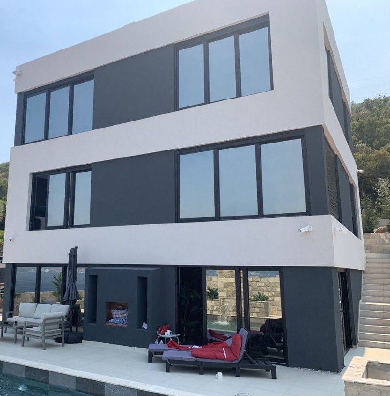 Вилла в Тивате, 280 м² 2