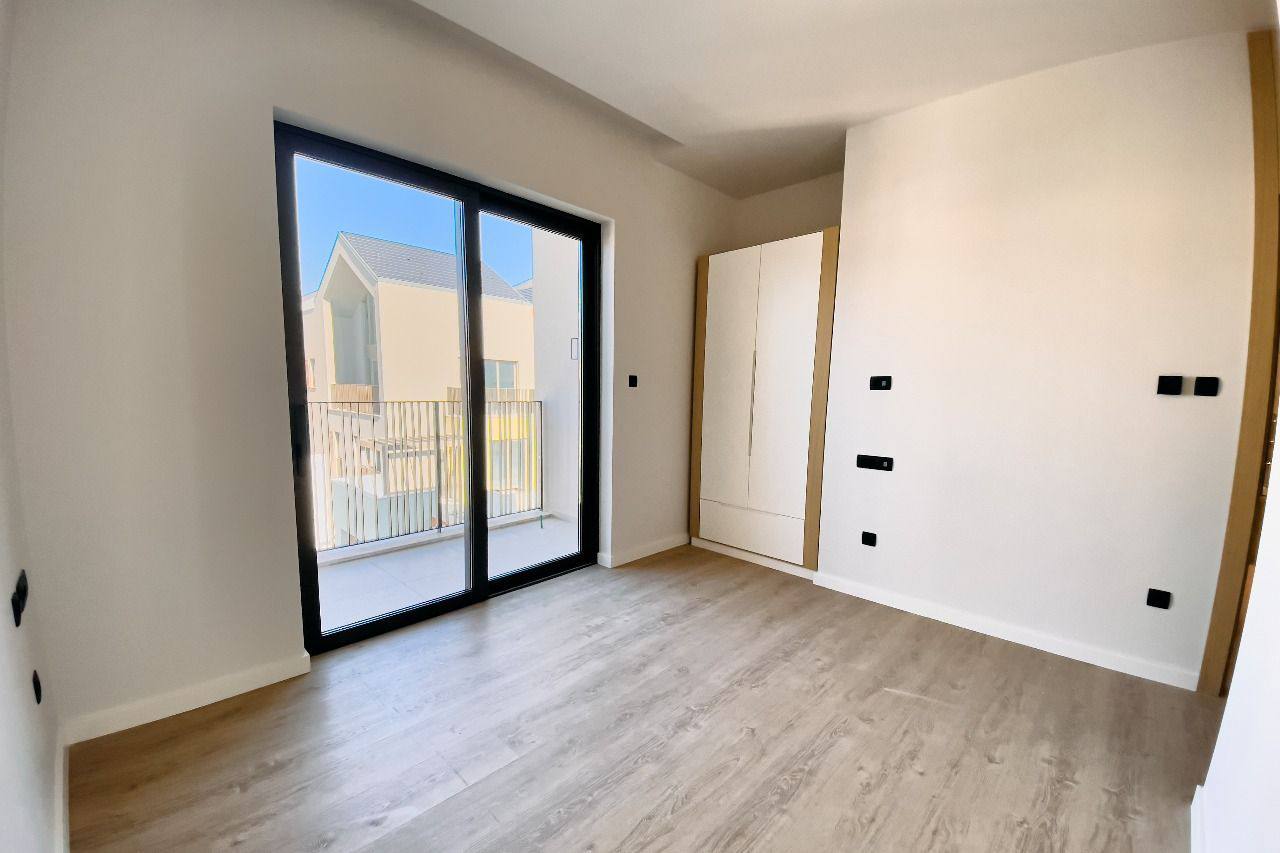Квартира с 2 спальнями в Тивате, 102 м² 4