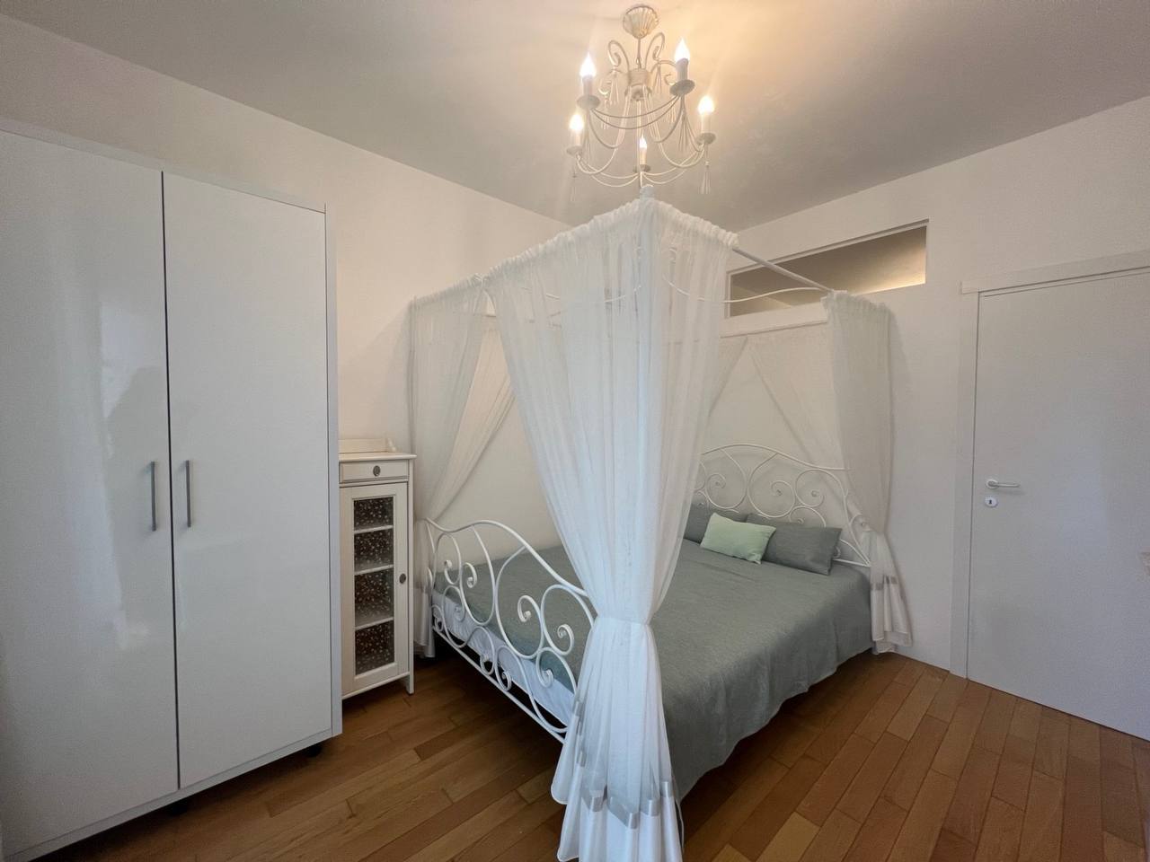 Квартира с 2 спальнями в Бечичи, 67 м²