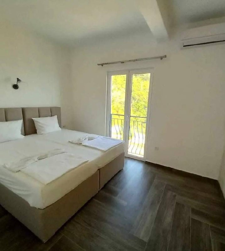 Дом с 6 спальнями в Баре, 220 м² thumbnail 7