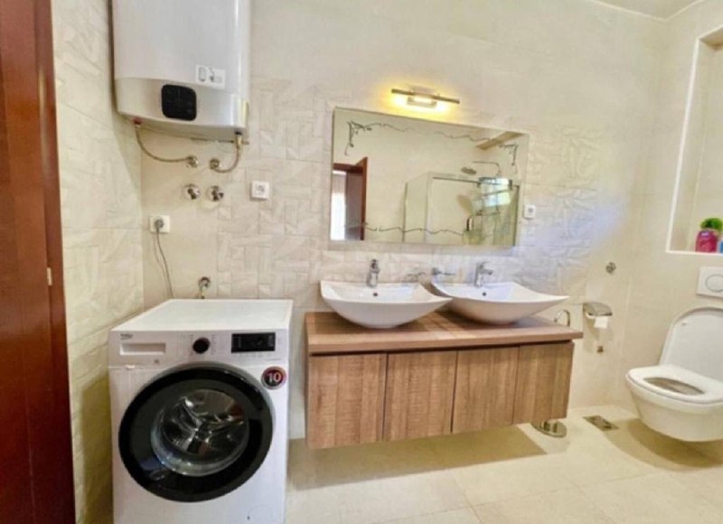 Вилла с 4 спальнями в Будве, 450 м² thumbnail 8
