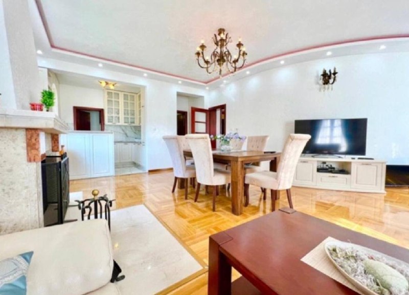 Вилла с 4 спальнями в Будве, 450 м² 4