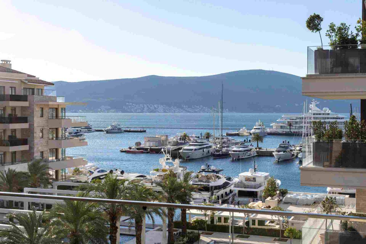 Квартира в Porto Montenegro