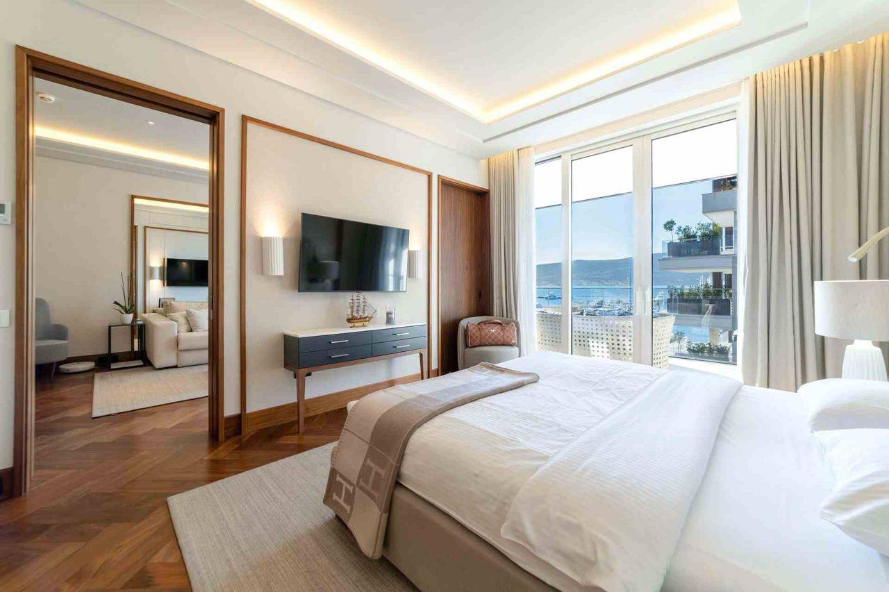 Квартира в Porto Montenegro 4