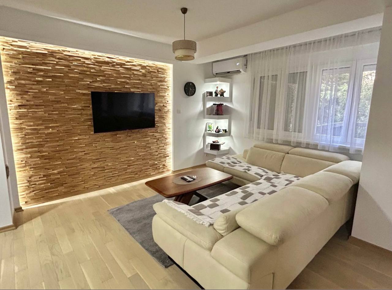 Квартира с 3 спальнями в Баре, 93 м²