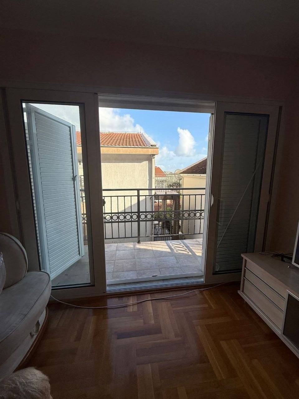 Квартира с 1 спальней в Бечичи, 56 м²