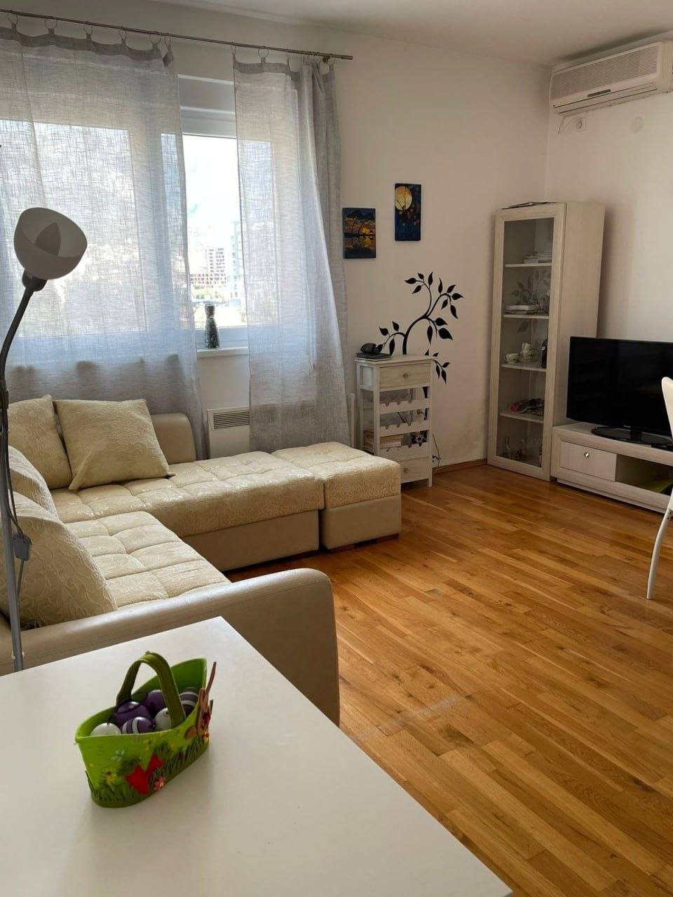 Квартира с 1 спальней в Баре, 47 м²