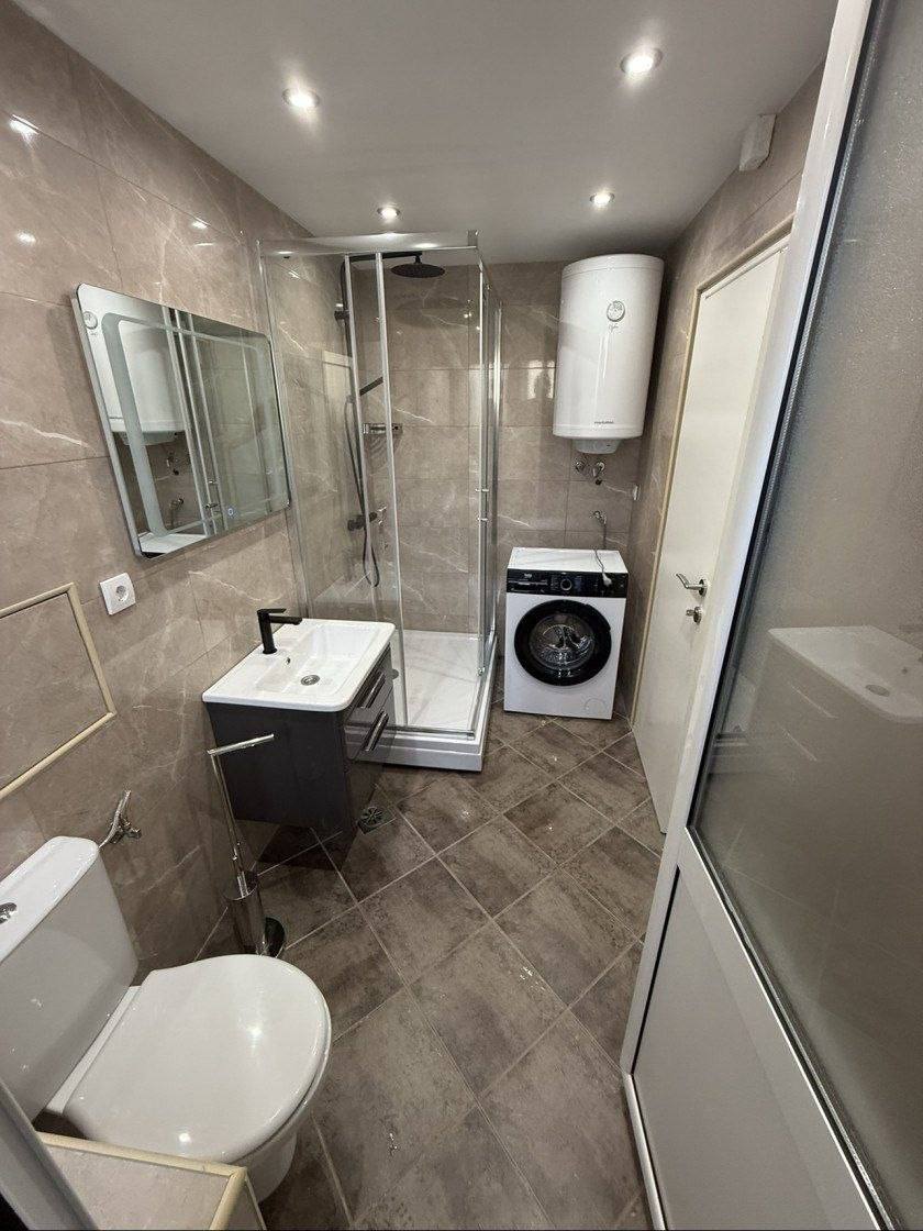 Квартира с 2 спальнями в Тивате, 52 м² thumbnail 15