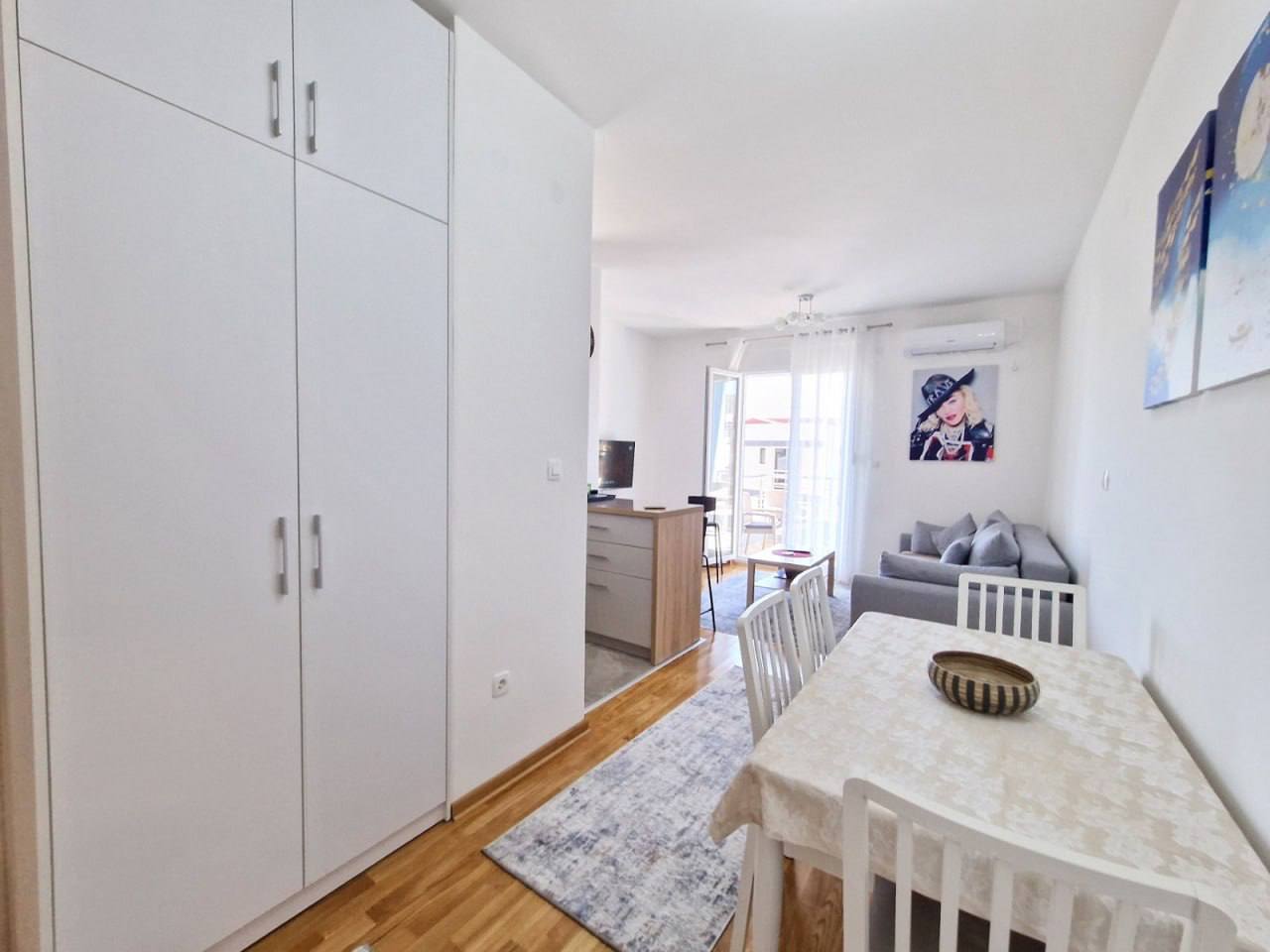 Квартира с 1 спальней в Бечичи, 47 м² 2