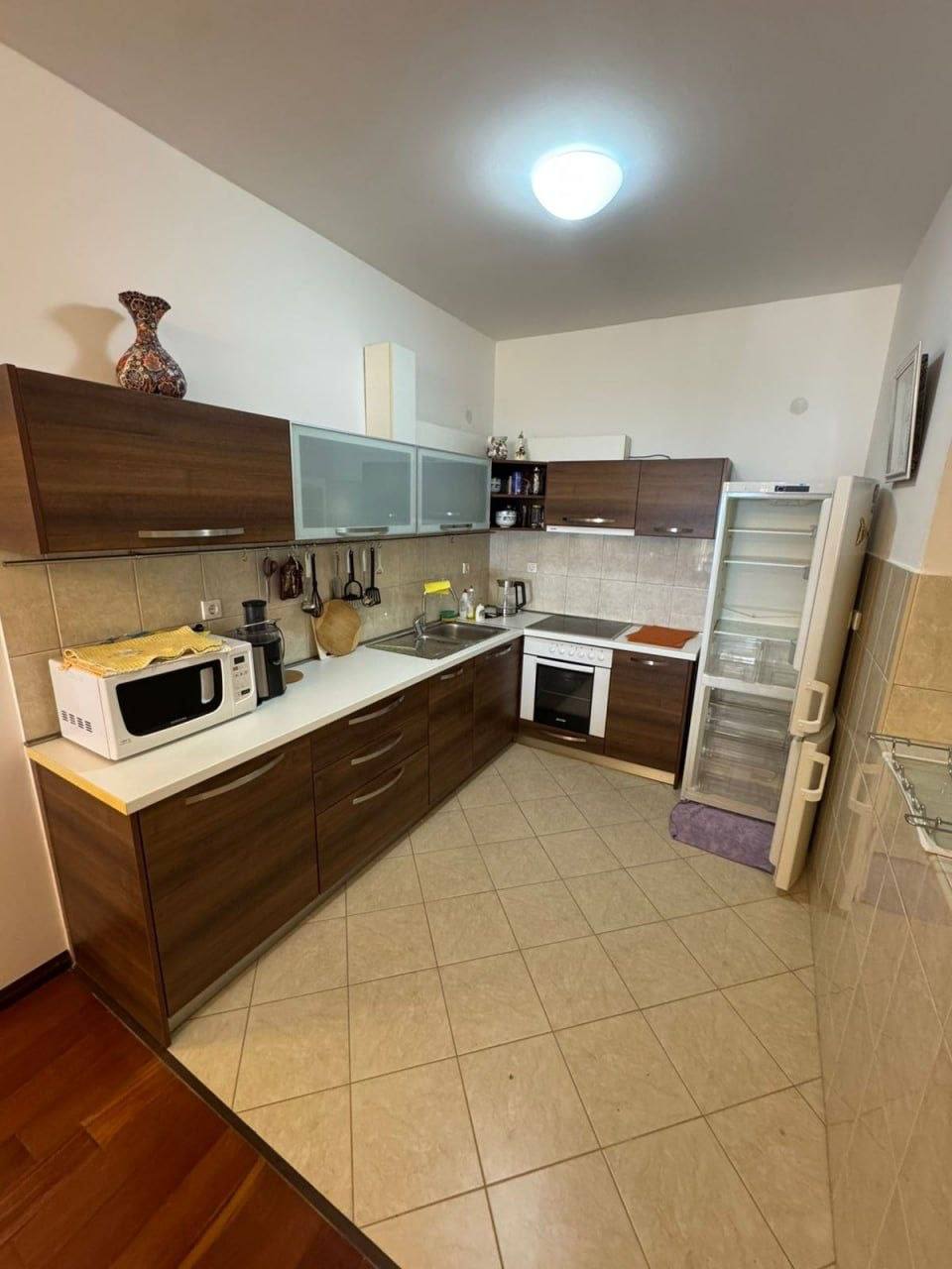 Квартира с 2 спальнями в Баре, 100 м² 2