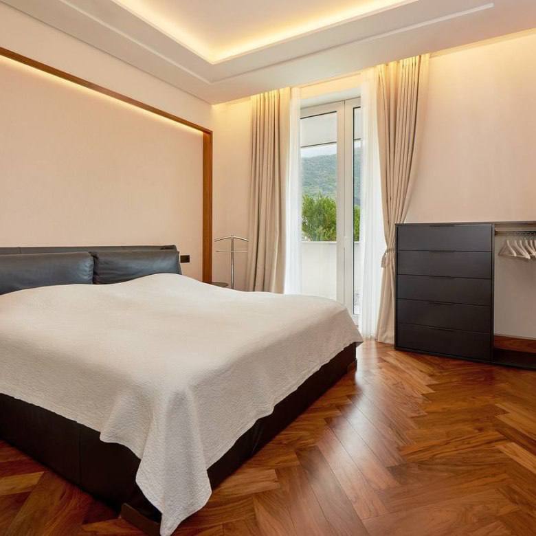 Квартира с 2 спальнями в Porto Montenegro, 135 м² 2