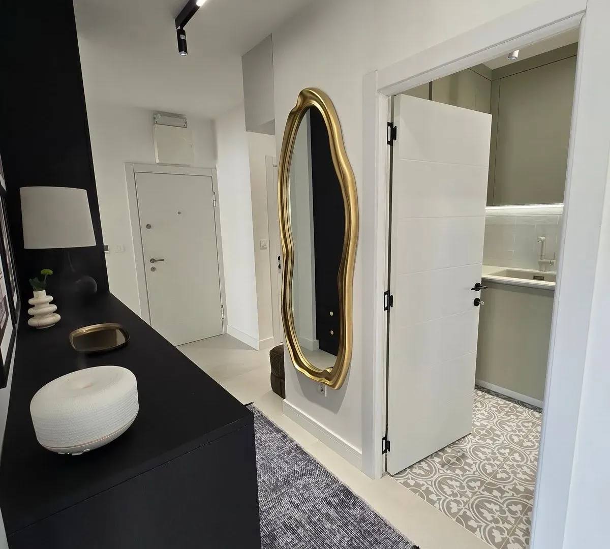 Квартира с 2 спальнями в Тивате, 70 м² 4