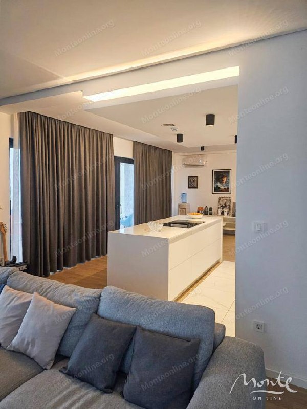 Пентхаус с 3 спальнями в Будве, 262 м² 4