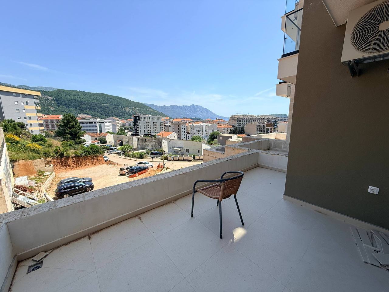 Квартира с 1 спальней в Дубовице, 40 м² 2