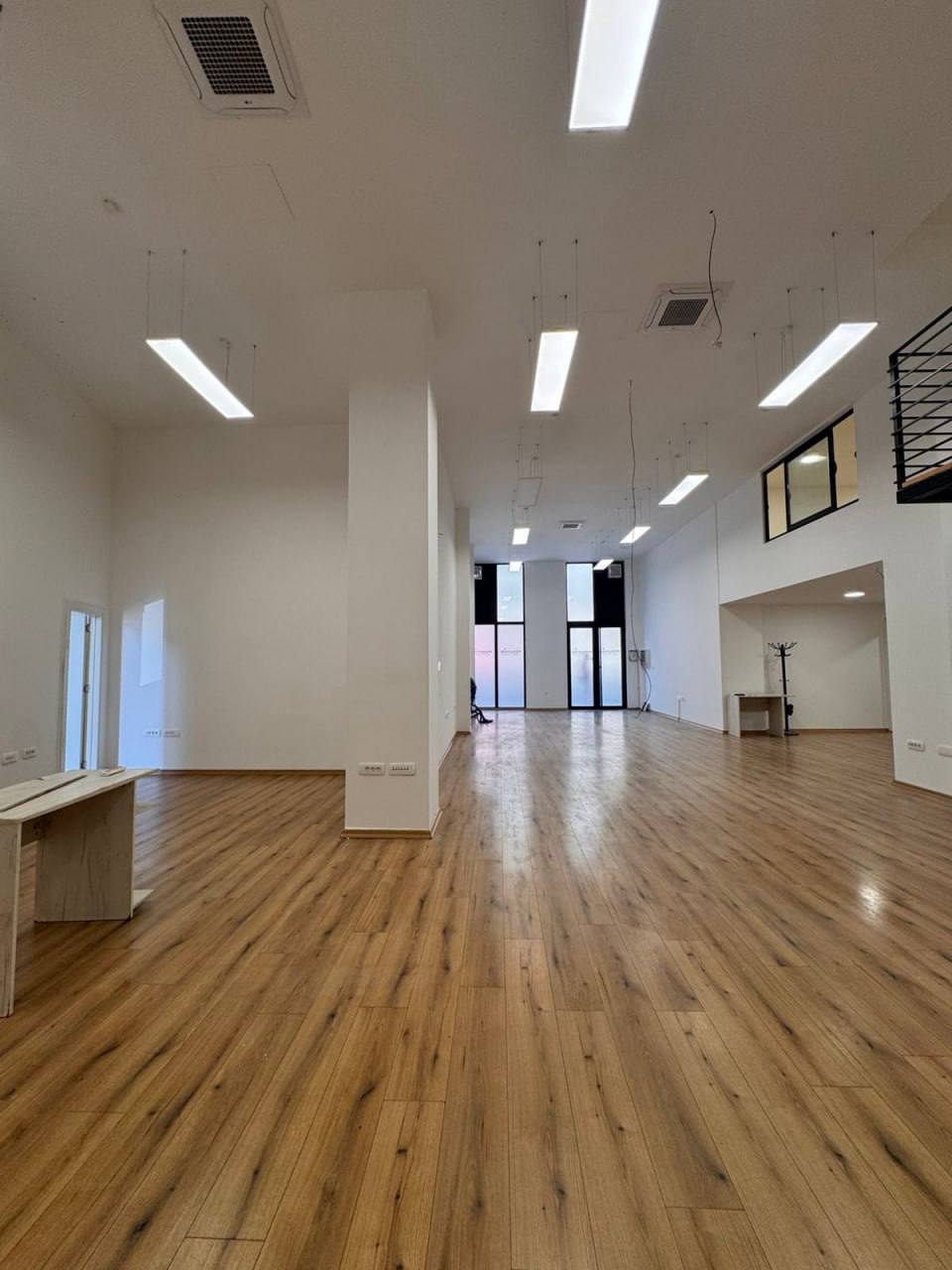 Коммерческое помещение в Бечичи, 200 м² 3