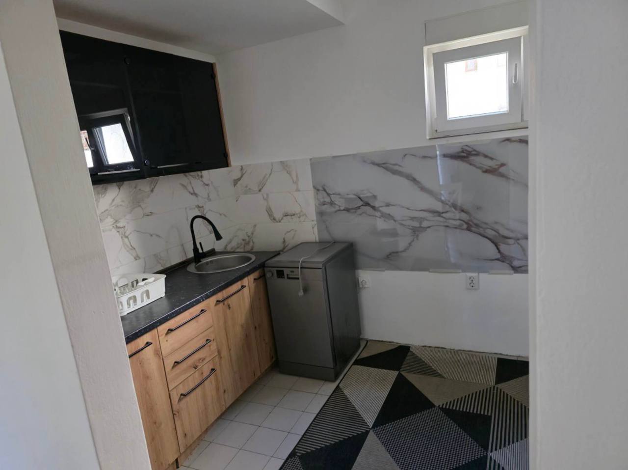 Квартира с 2 спальнями в Будве, 61 м² 3