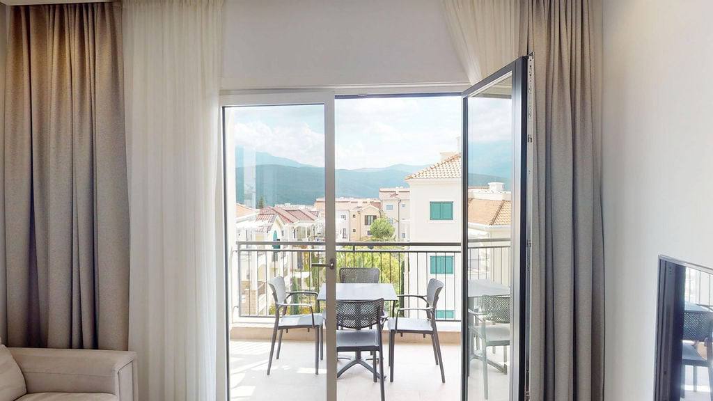 Квартира с 1 спальней в Luštica Bay, 61.25 м² 2