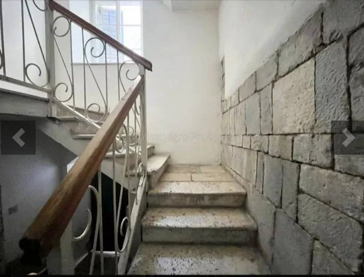 Квартира с 2 спальнями в Которе, 84 м² 3