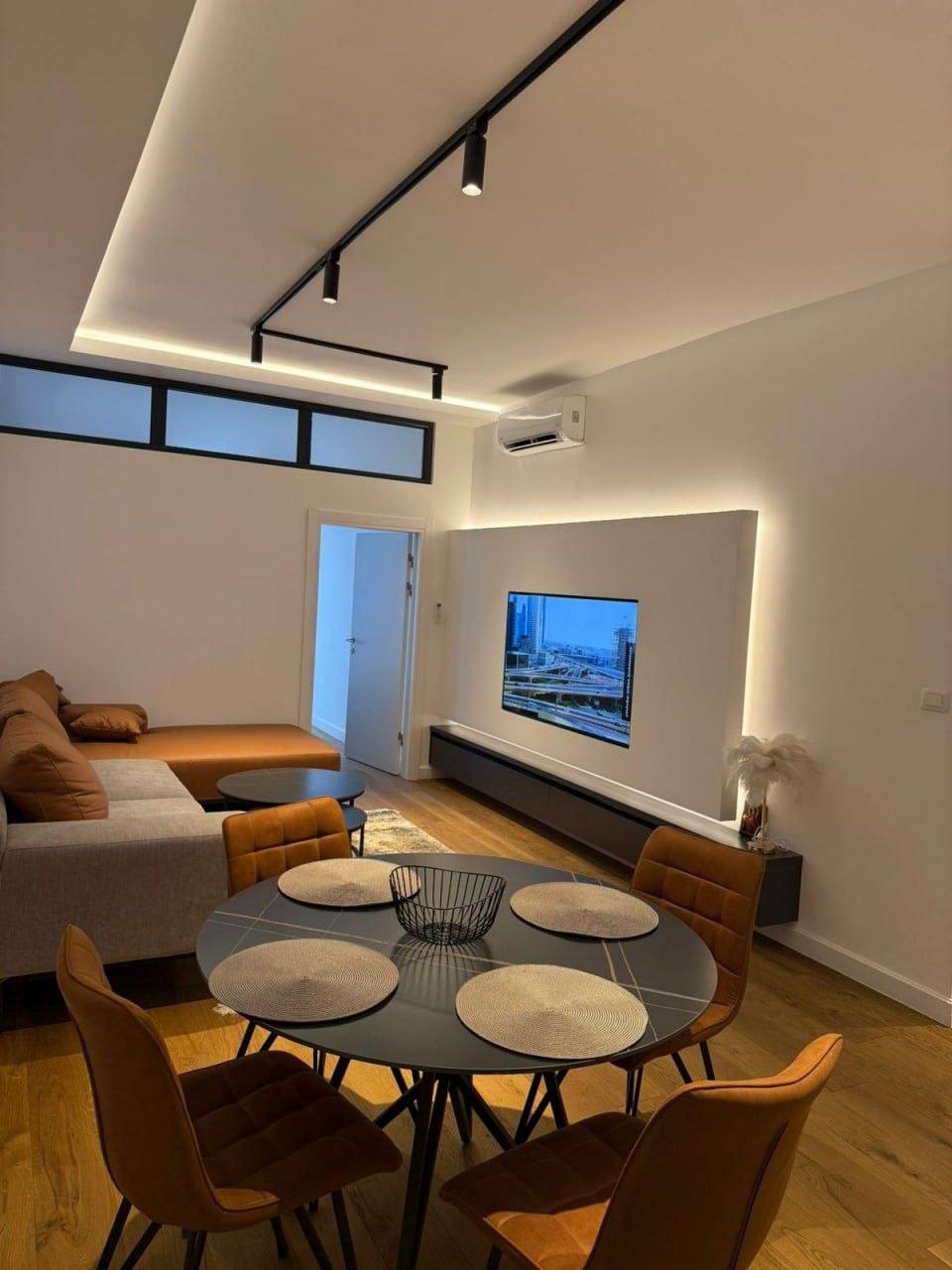 Квартира с 2 спальнями в Баре, 77 м²