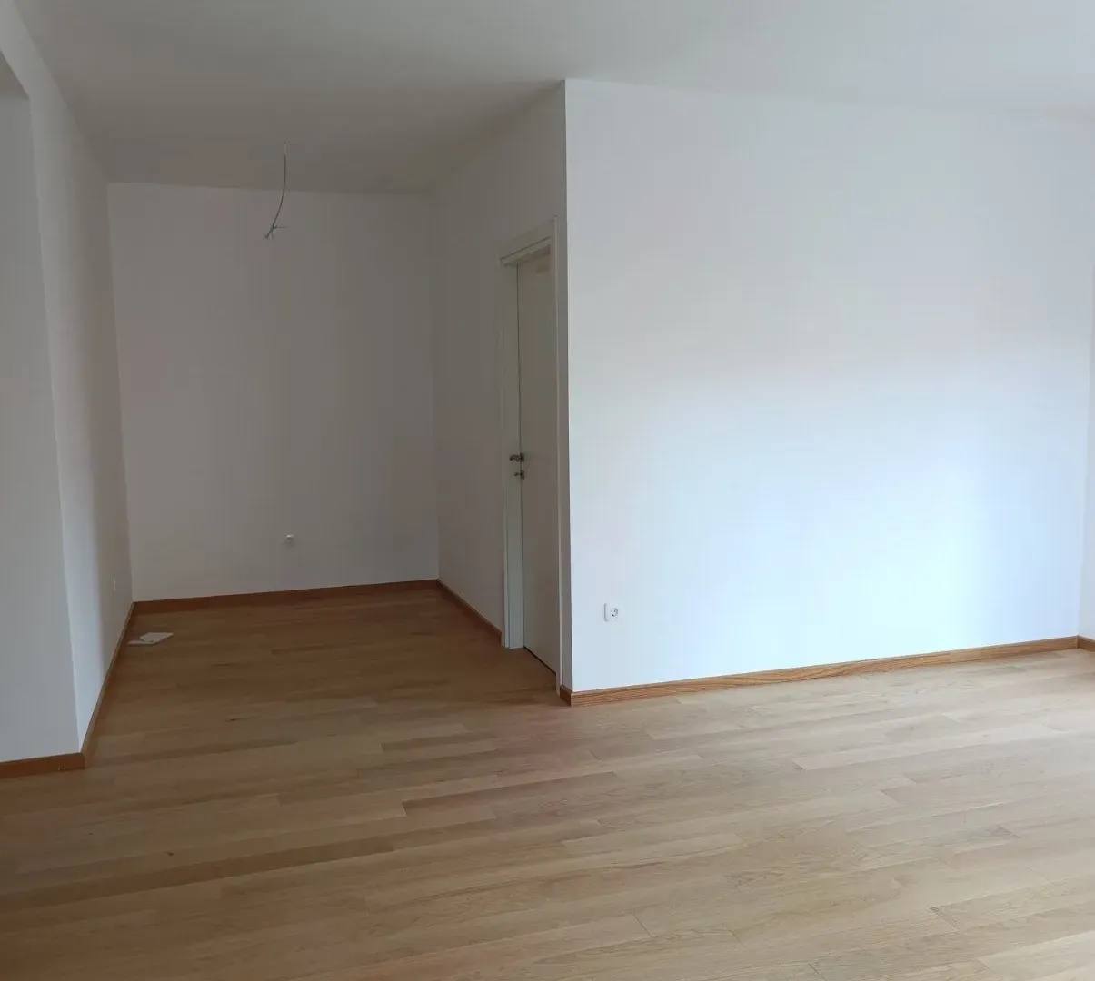Квартира с 2 спальнями в Будве, 65 м² 2