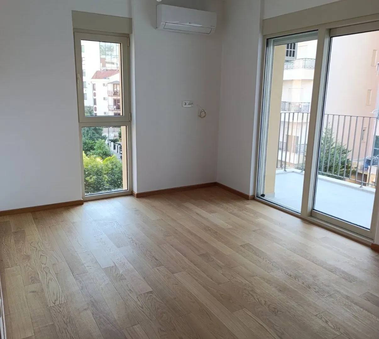 Квартира с 2 спальнями в Будве, 65 м² 4