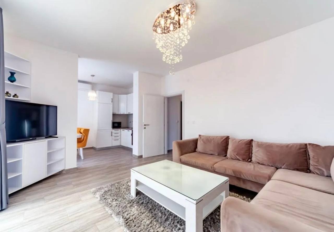 Квартира с 3 спальнями в Петроваце, 127 м²