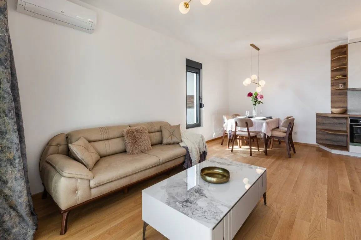 Квартира с 2 спальнями в Бечичи, 65 м² 2