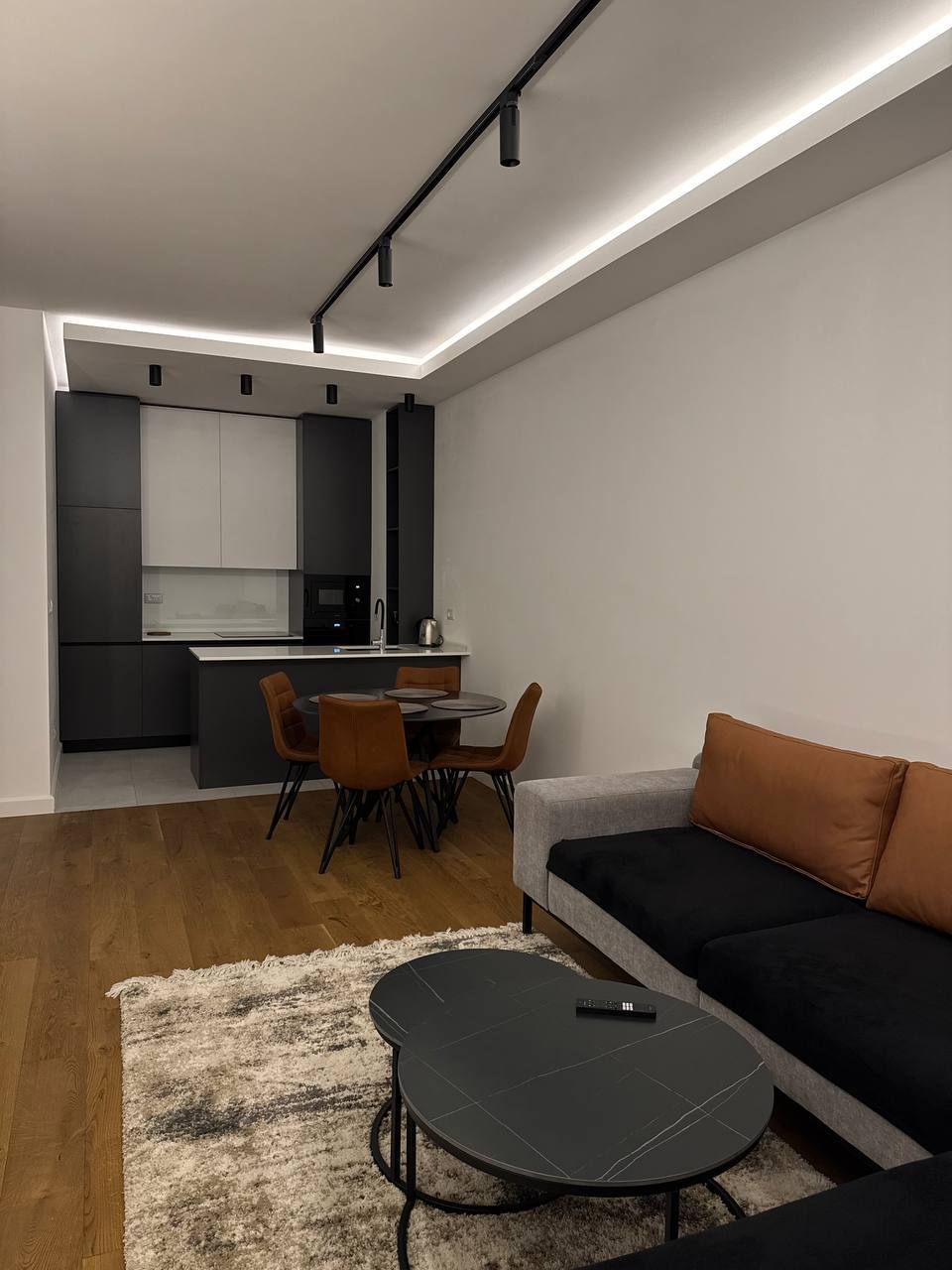 Квартира с 2 спальнями в Баре, 77 м² 2